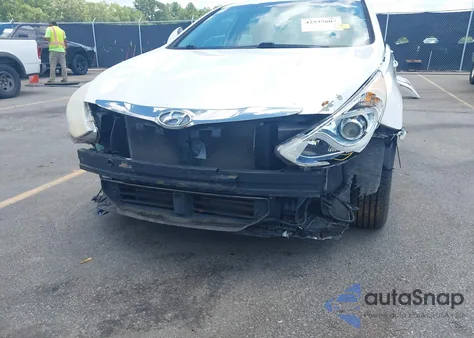 2012 Hyundai Sonata Hybrid from USA, damaged, VIN KMHEC4A46CA022763